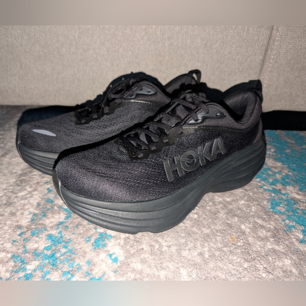 Men's Hoka Bondi 8 / Size 9.5D